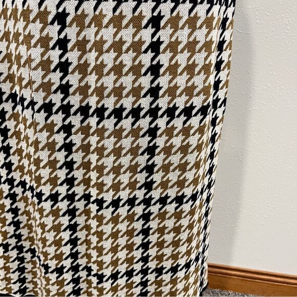 Stylish knit Houndstooth midi Skirt size medium - Picture 3 of 9